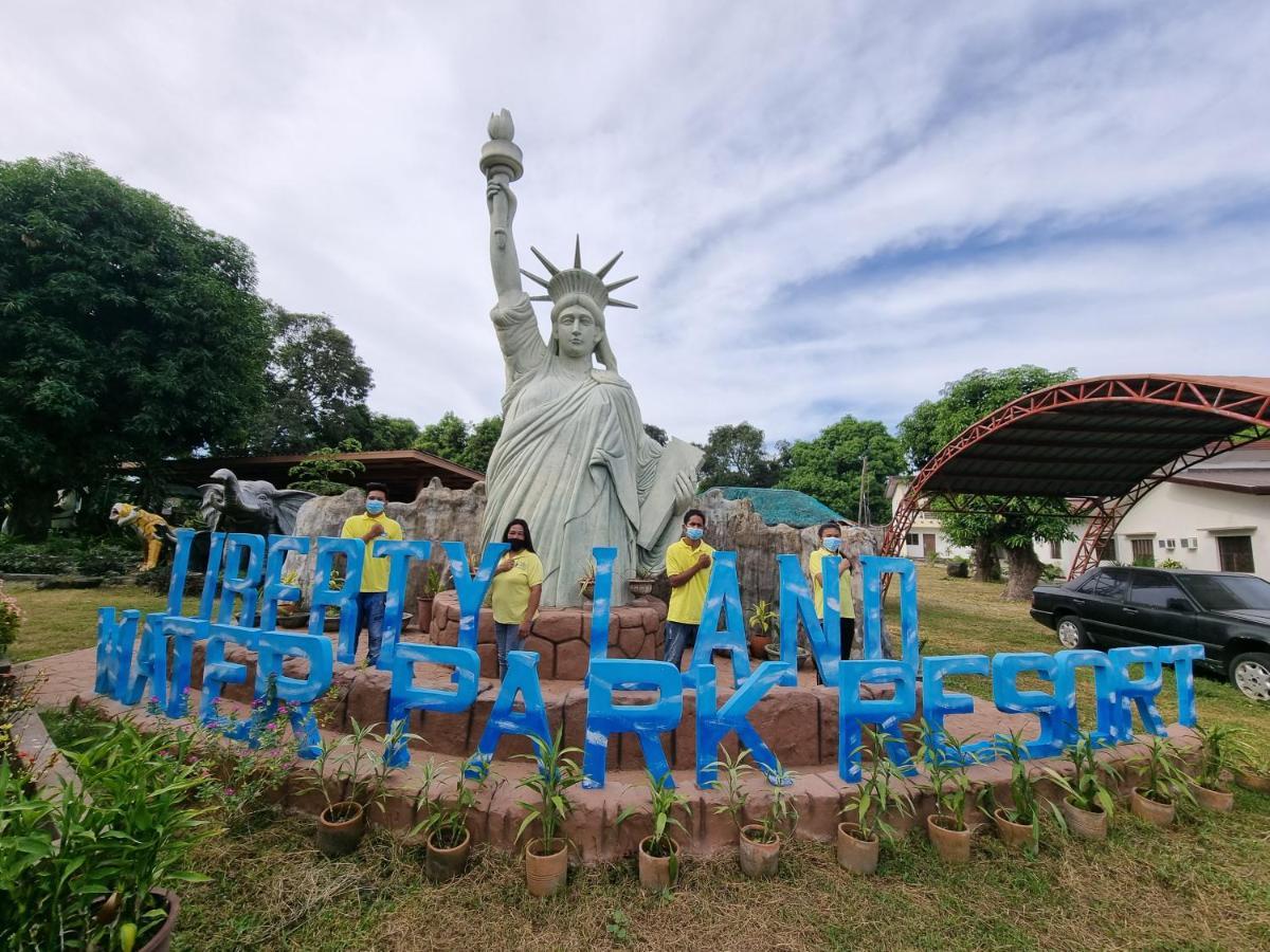 Libertyland Waterpark Resort Dau 外观 照片
