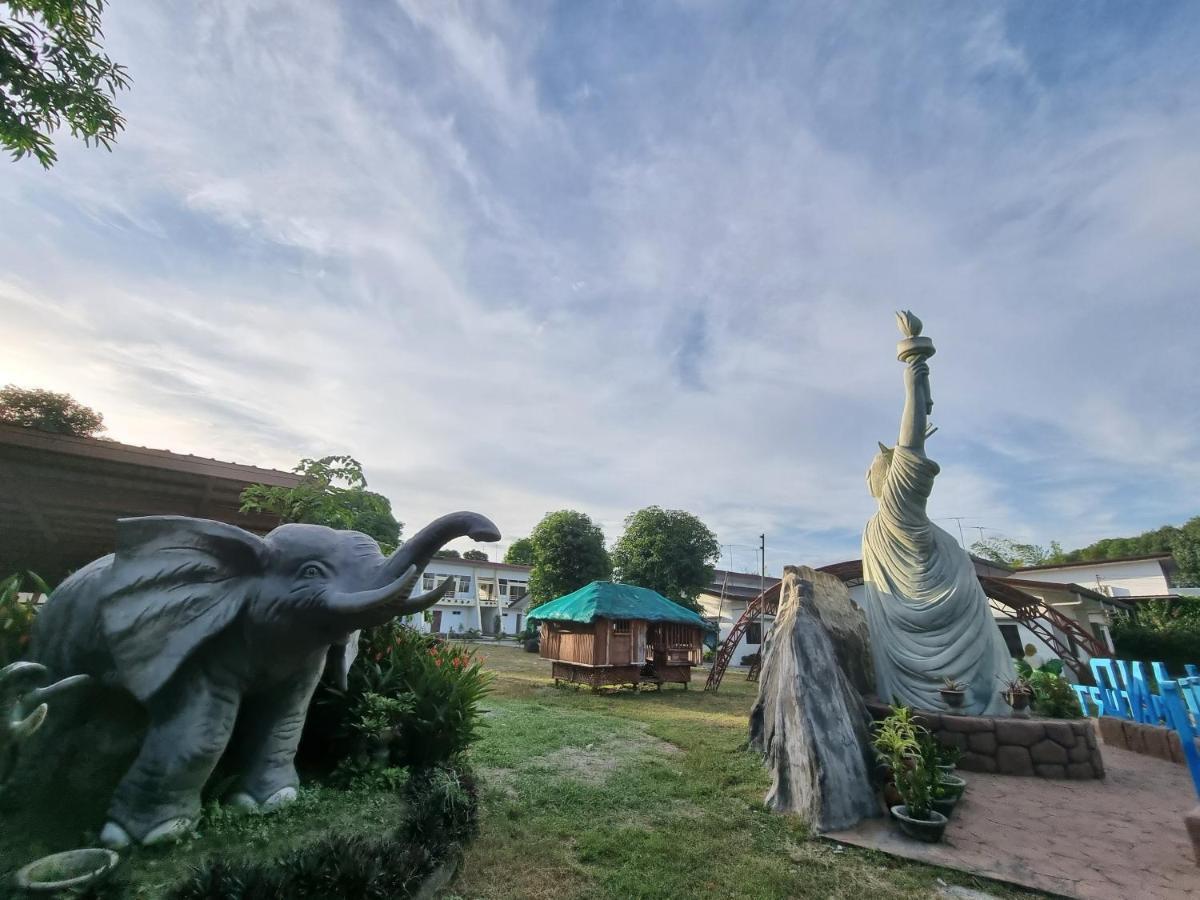 Libertyland Waterpark Resort Dau 外观 照片